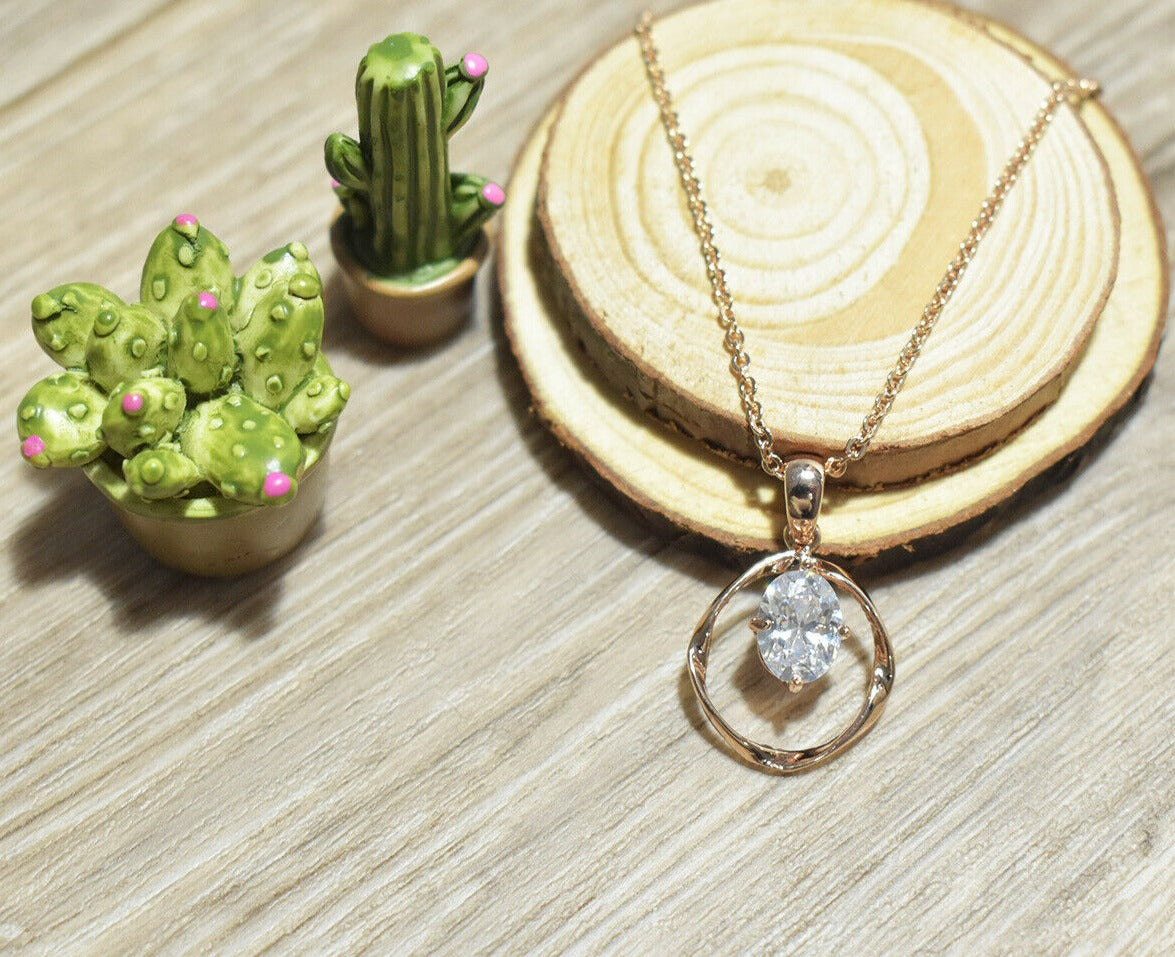 Golden Chain Necklaces Retro Crystal Pendent