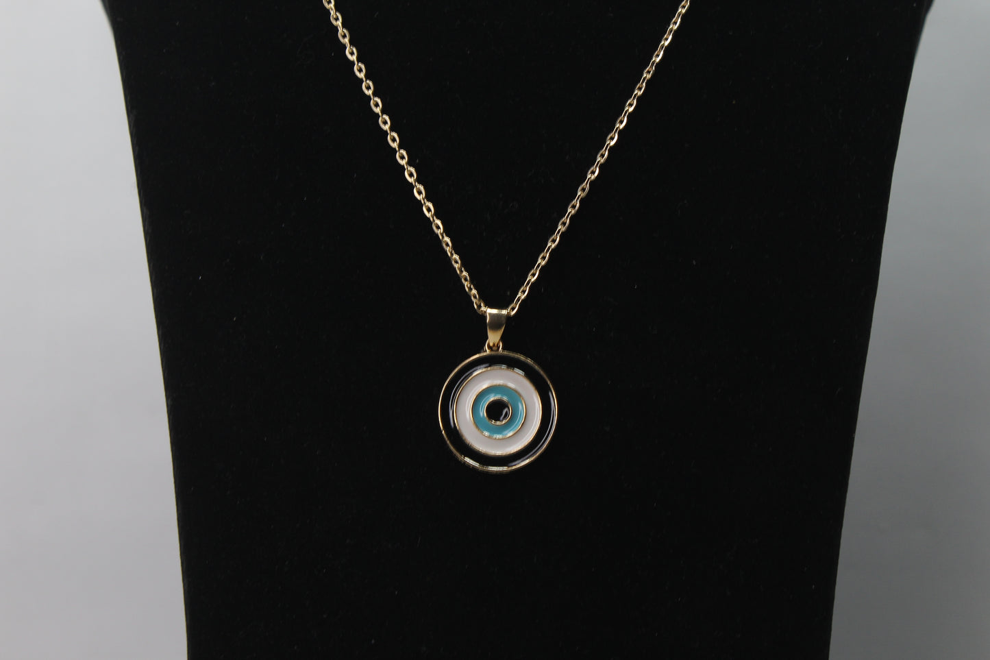 Round Pendant Necklace Chain Vintage Choker